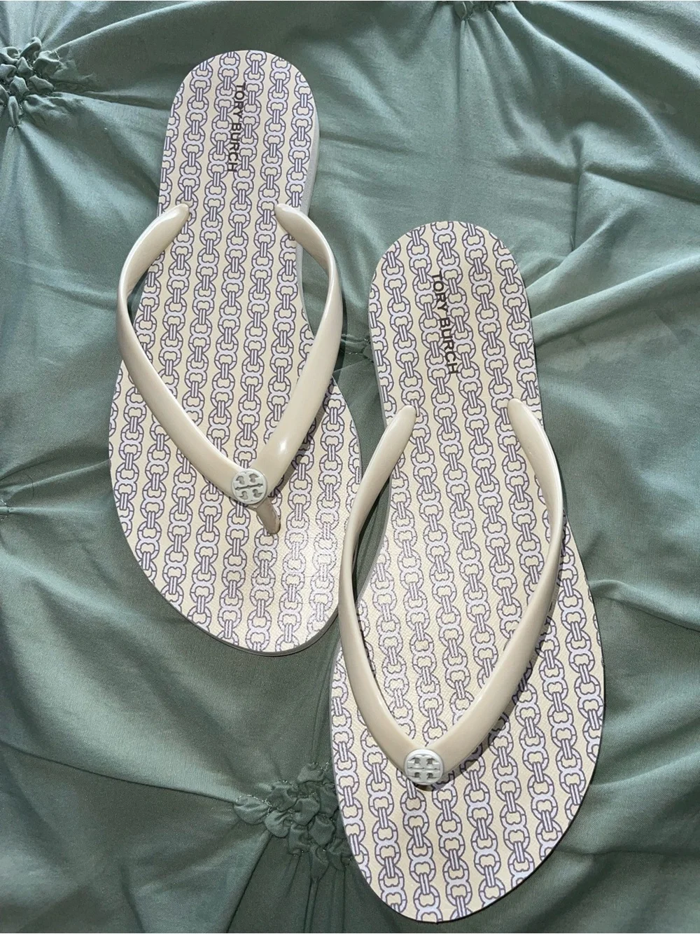 Tory Burch Cream Logo Patterned Flip Flop Sandals